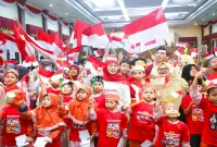 Anak-anak peserta “Anak Hebat Indonesia Kuat” di Gedung Negara Grahadi, Surabaya, Selasa (18/8). (Foto Dok Ho/RadarBangsa.co.id)