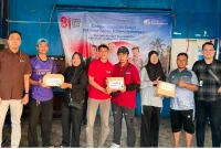 Gebyar BPJS Ketenagakerjaan Lamongan saat memberikan edukasi jaminan sosial kepada nelayan di Paciran. (Foto Dok Ho/RadarBangsa.co.id)