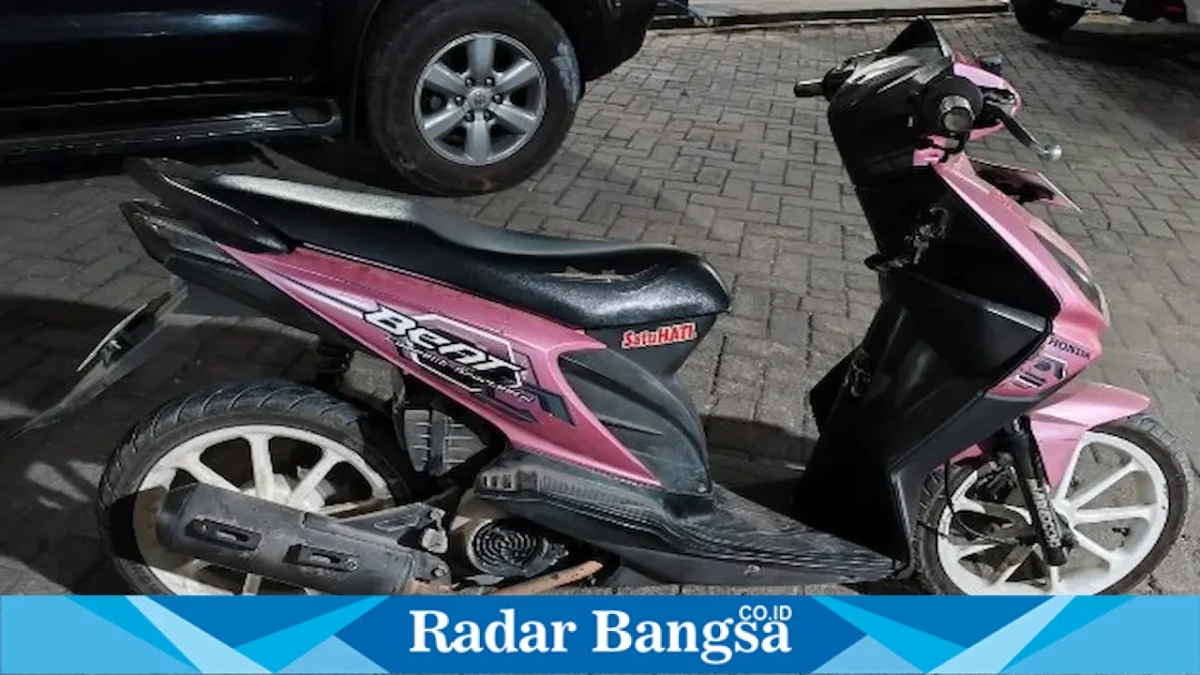 Barang bukti sepeda motor Honda Beat diamankan polisi dalam pengungkapan kasus curanmor di Sukodadi, Lamongan, Sabtu (22/8/2026). (Foto Dok Ho/RadarBangsa.co.id)