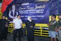 Gubernur Jawa Timur Khofifah Indar Parawansa saat menyampaikan dukungan kemanusiaan untuk korban gempa NTT di Surabaya, Senin (17/8/2026). (Foto Dok Ho/RadarBangsa.co.id)
