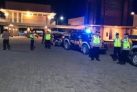 Personel gabungan Polsek Tikung saat melaksanakan patroli KRYD di wilayah hukum Polsek Tikung, Lamongan, Kamis (27/8/2026) malam. (Foto Dok Ho/RadarBangsa.co.id)