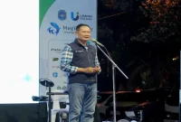 Bupati Lamongan Yuhronur Efendi saat menutup Megpreneur 2026 di Halaman Gedung Pemkab Lamongan, Jumat (28/8). (Dok Ho/RadarBangsa.co.id)