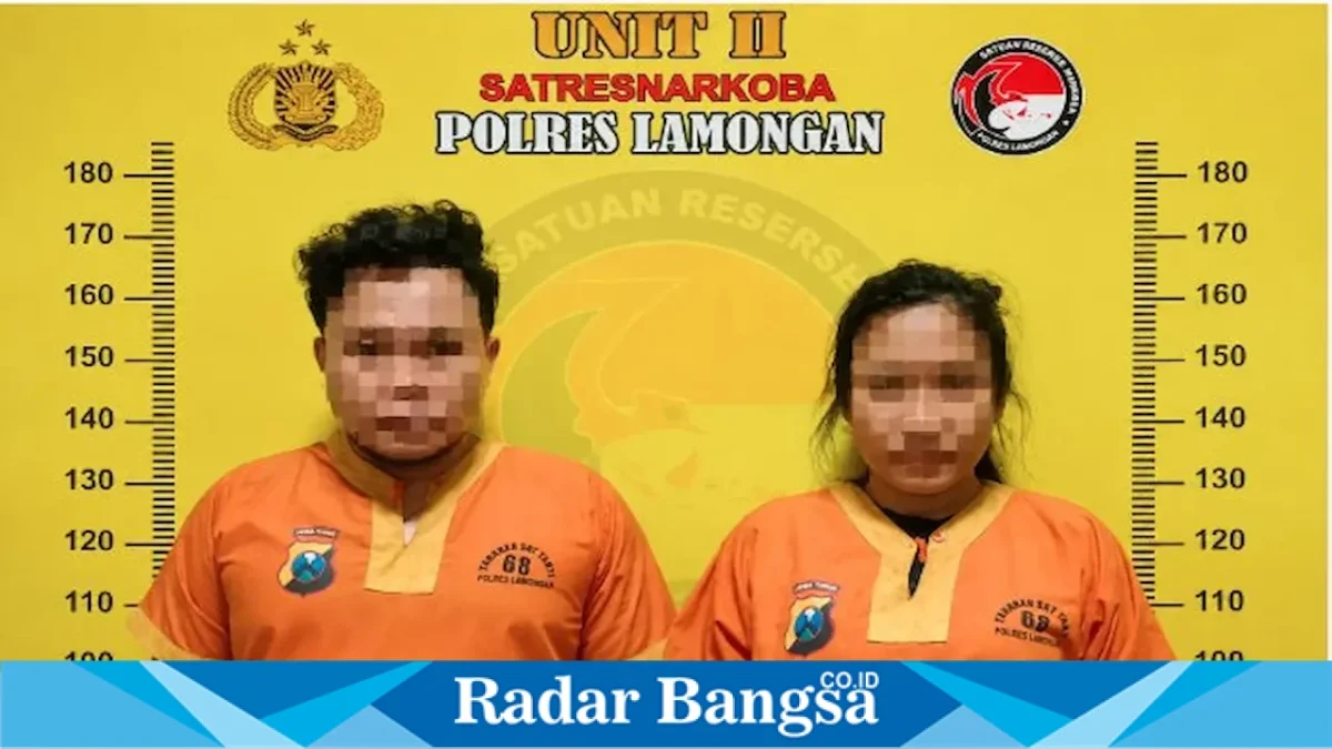 Para tersangka kasus narkotika yang diamankan Polres Lamongan dalam Operasi Tumpas Narkoba Semeru 2026, 12–23 Agustus 2026. (Foto Dok Ho/RadarBangsa.co.id)