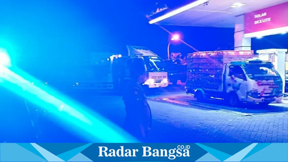 Patroli obyek vital Polsek Tikung di wilayah Kecamatan Tikung, Kamis (20/8/2026). (Foto Dok Ho/RadarBangsa.co.id)
