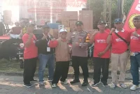 Pengamanan jalan sehat HUT RI ke-81 di Graha Indah, Lamongan, Minggu (23/8/2026). (Foto Dok Ho/RadarBangsa.co.id)