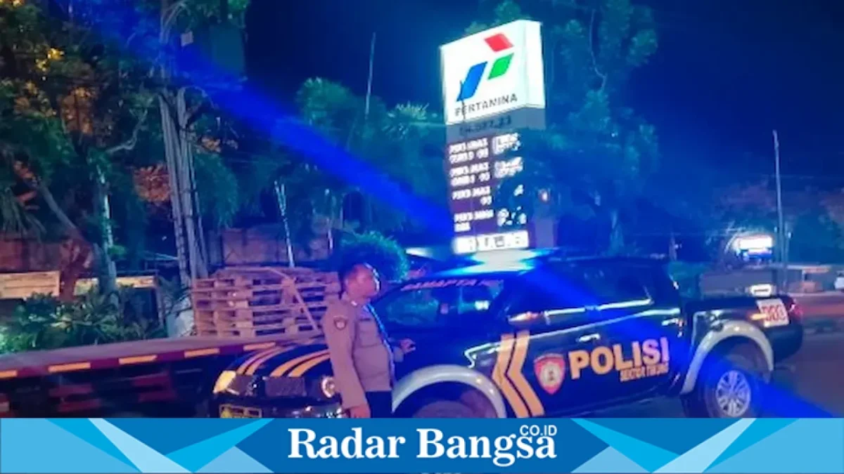 Polsek Tikung saat patroli malam di wilayah Tikung, Sabtu (29/8/2026). (Dok Ho/RadarBangsa.co.id)