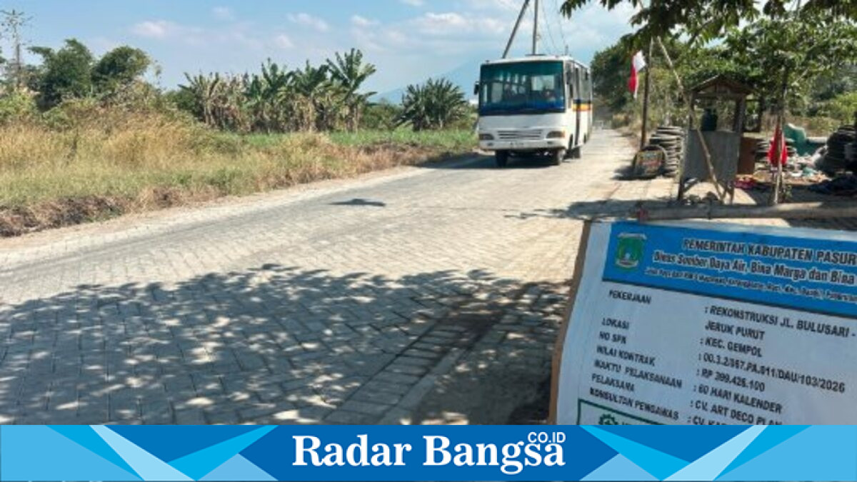 Rekonstruksi Jalan Bulusari–Genengan di Desa Jeruk Purut, Kecamatan Gempol, Kabupaten Pasuruan, Senin (10/8/2026). (Foto Dok Ho/RadarBangsa.co.id)