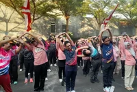 Bupati Jember Mohammad Fawait memimpin latihan bersama persiapan Tajemtra 2026 di Perumda PDP Kahyangan, Jember, Jumat (28/8/2026). (Foto Dok Ho/RadarBangsa.co.id)