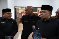 Bupati Jember Muhammad Fawait saat menyampaikan kebijakan terkait PPPK Paruh Waktu di Kabupaten Jember. (Foto Dok Ho/RadarBangsa.co.id)