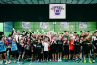 Bupati Pasuruan Merita Rusdi Sutejo membuka Kejuaraan Bulutangkis Bupati Pasuruan Open 2026 di Bayu Kencana Sport Center, Selasa (15/9/2026). (Dok. Ho/RadarBangsa.co.id)