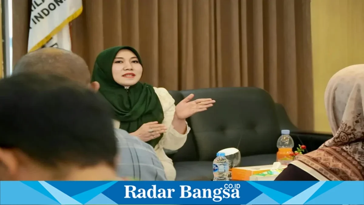 Ning Lia saat audiensi Pimpinan Komite I DPD RI bersama tim kuasa hukum di Surabaya. (Foto Dok Ho/RadarBangsa.co.id)
