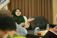 Ning Lia saat audiensi Pimpinan Komite I DPD RI bersama tim kuasa hukum di Surabaya. (Foto Dok Ho/RadarBangsa.co.id)