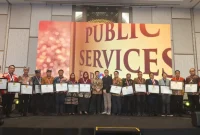 Tiga OPD Pemkab Jember mendapat penghargaan Public Service of The Year 2026 atas inovasi pelayanan publik. (Dok. Ho/RadarBangsa.co.id)