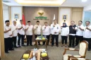 Kemnaker dan BAZNAS membahas pemberdayaan ekonomi dan akses kerja inklusif di Gedung BAZNAS, Jakarta, Senin (14/9/2026). (Dok. Ho/RadarBangsa.co.id)