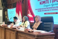 Lia Istifhama saat mengikuti pembahasan RUU Pertanahan di Kantor Gubernur Jawa Timur, Senin (14/9). (Dok. Ho/RadarBangsa.co.id)