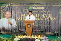 Bupati Lamongan Yuhronur Efendi menghadiri peringatan Maulid Nabi Muhammad SAW di Masjid Agung Lamongan, Jumat (4/9/2026). (Foto Dok Ho/RadarBangsa.co.id)
