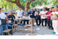 Pertemuan POKJA Wartawan Lamongan di Cafe Enjoy Coffee, Jumat (11/9/2026). (Foto Dok Ho/RadarBangsa.co.id)