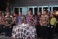 Bupati Lamongan Yuhronur Efendi menghadiri Parade Kebangsaan di Alun-alun Lamongan, Sabtu (5/9/2026). (Foto Dok Ho/RadarBangsa.co.id)