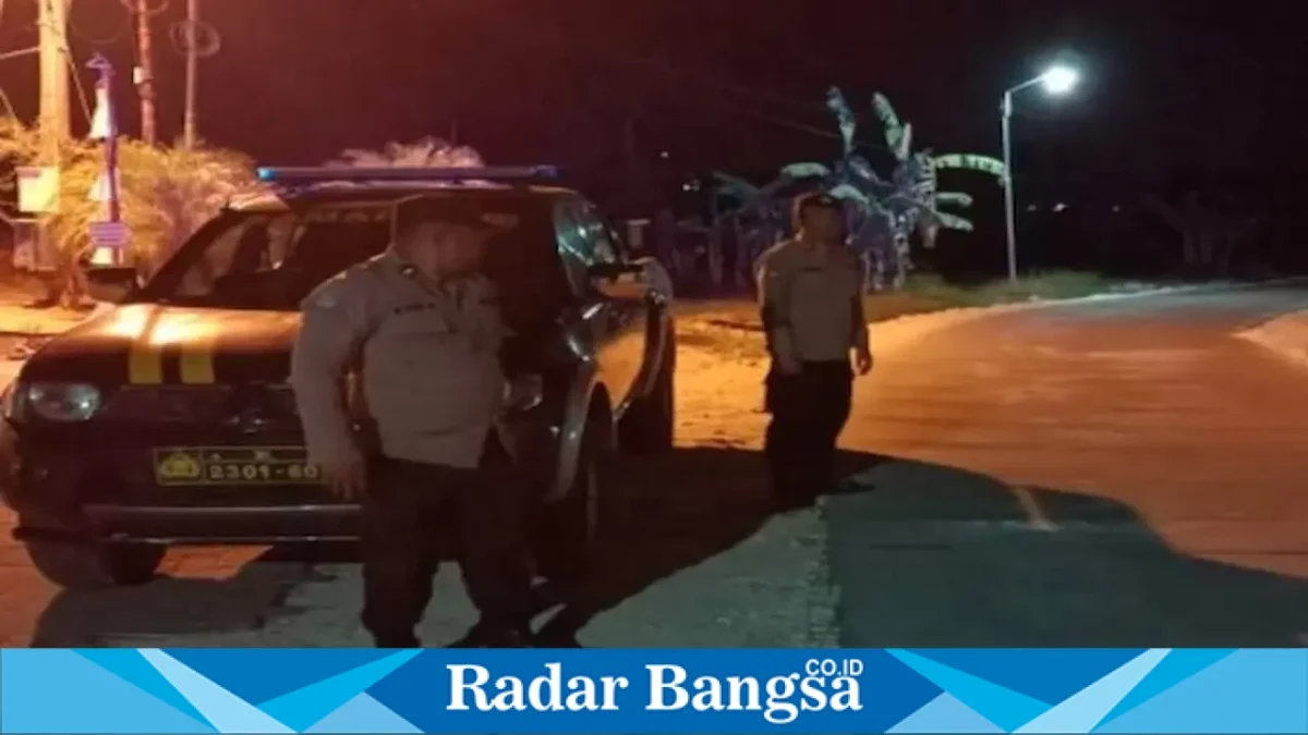 Anggota Polsek Tikung saat melaksanakan patroli Blue Light memantau situasi kamtibmas, Rabu (9/9/2026). (Foto Dok Ho/RadarBangsa.co.id)