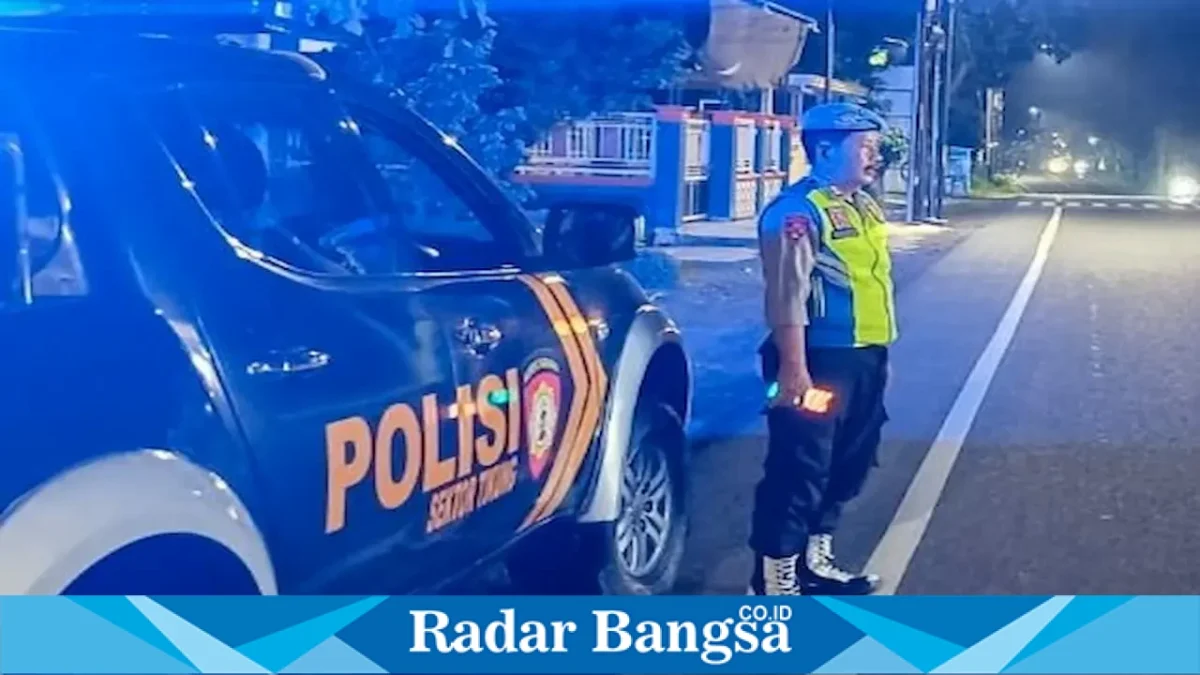 Anggota Polsek Tikung saat melaksanakan patroli Blue Light di sejumlah wilayah, Rabu (2/9/2026). (Foto Dok Ho/RadarBangsa.co.id)