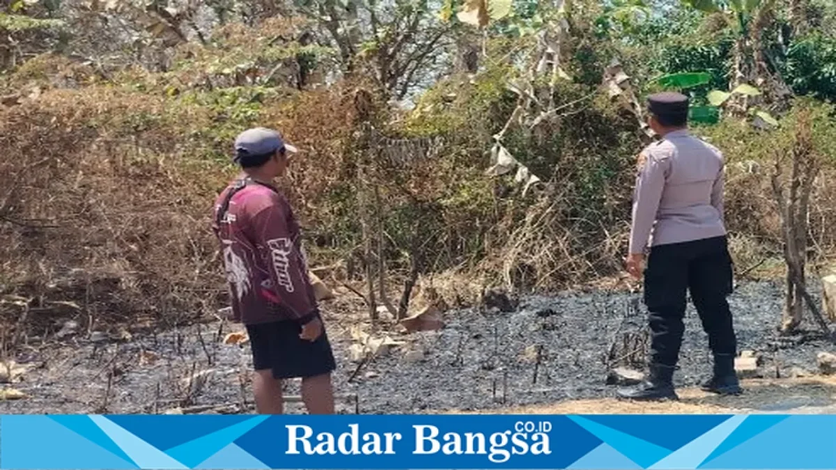 Polisi melakukan patroli di kawasan hutan Dusun Lengor, Desa Pelangwot, Selasa (15/9/2026). (Dok. Ho/RadarBangsa.co.id)