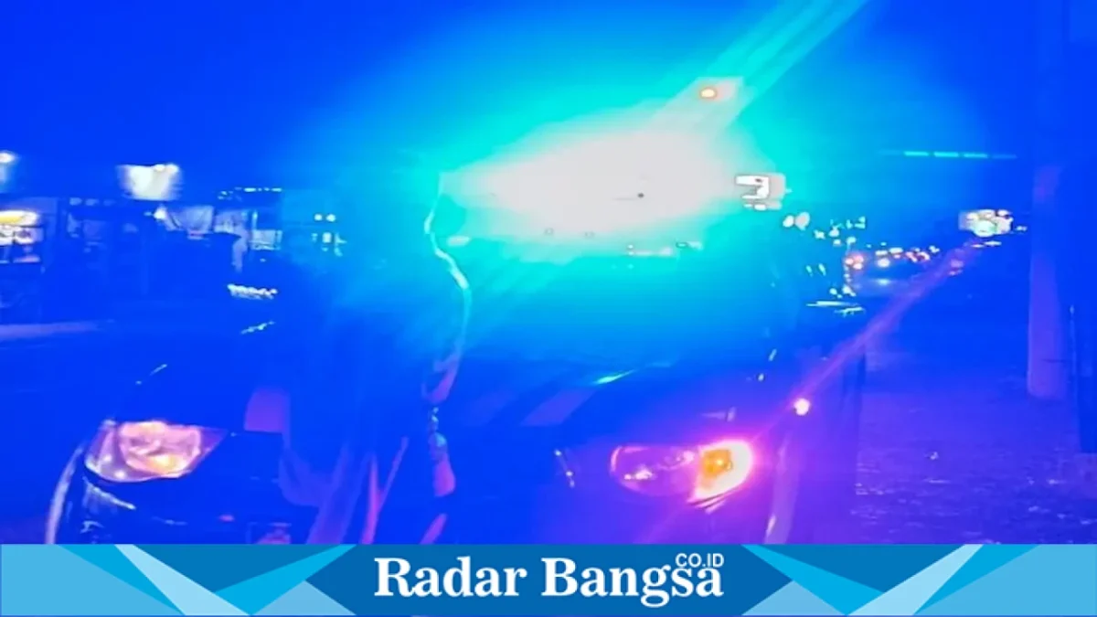 Personel Polsek Tikung saat melaksanakan patroli malam di wilayah hukum Polsek Tikung, Minggu (13/9/2026). (Dok. Ho/RadarBangsa.co.id)