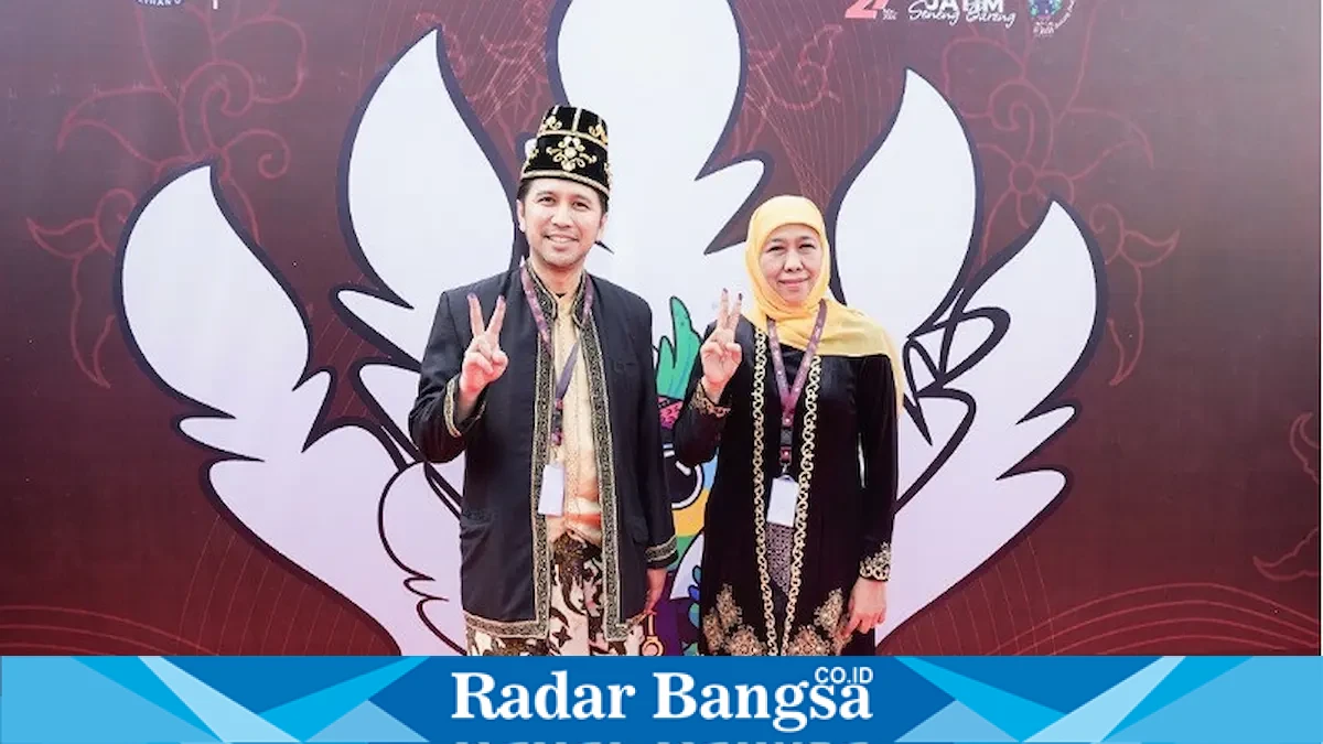 Khofifah Indar Parawansa dan Emil Elestianto Dardak. (Foto Dok Ho/RadarBangsa.co.id)