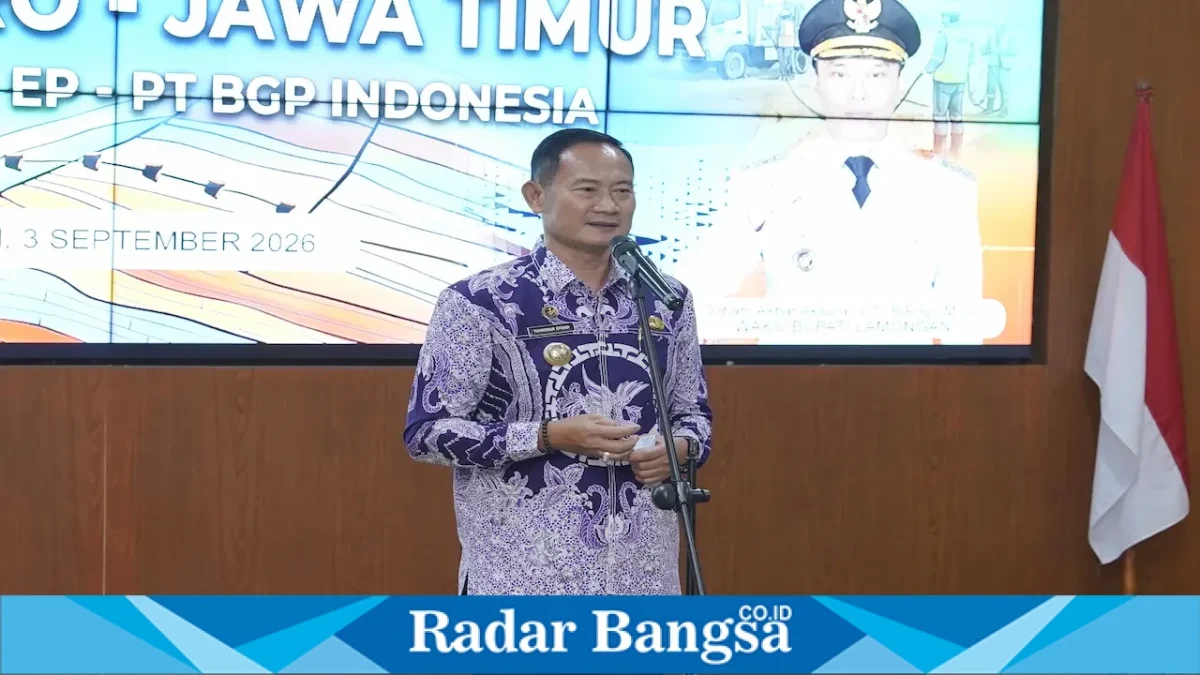 Bupati Lamongan Yuhronur Efendi saat membuka sosialisasi Survei Seismik 2D Lamturo, Kamis (3/9/2026). (Foto Dok Ho/RadarBangsa.co.id)