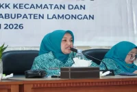 Ketua TP-PKK Lamongan Anis Kartika Yuhronur Efendi saat mengikuti pelatihan E-PKK bagi operator kecamatan dan desa/kelurahan se-Kabupaten Lamongan di Ruang Sasana Nayaka, Senin (14/9). (Dok. Ho/RadarBangsa.co.id)