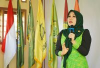 Di hadapan ratusan mahasiswa Universitas Al Hikmah Indonesia, Anggota DPD RI Lia Istifhama mendorong anak muda berani menyuarakan aspirasi secara kritis, santun, dan solutif.