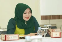Lia Istifhama bersama Komite I DPD RI saat kunjungan kerja membahas pembangunan dan pemberdayaan desa di Kantor Gubernur Sulawesi Selatan, Makassar, Senin (21/9/2026). (Dok. Ho/RadarBangsa.co.id)