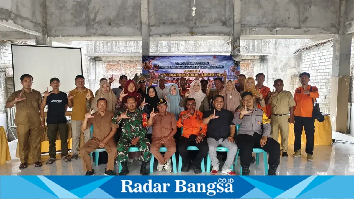 Forkopimcam Laren bersama unsur BPBD, perangkat desa dan masyarakat mengikuti Gerakan Desa Tanggap Bencana di Gampangsejati, Senin (21/9/2026). (Dok. Ho/RadarBangsa.co.id)