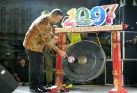 Bupati Pasuruan Rusdi Sutejo saat menghadiri Malam Resepsi Hari Jadi ke-1097 Kabupaten Pasuruan di Raci, Bangil, Jumat (18/9/2026). (Dok. Ho/RadarBangsa.co.id)