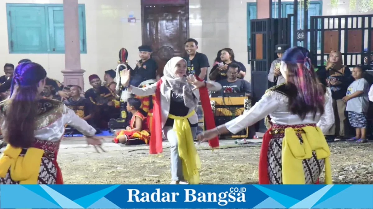 Malam Puncak Liga Jawara 2026 di Balongbendo, Minggu (30/8/2026). (Dok HO/RadarBangsa.co.id)