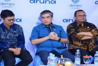 Menteri Ketenagakerjaan Yassierli saat meninjau pabrik pengolahan hasil perikanan di kawasan PPS Bungus, Kota Padang, Sumatera Barat, Jumat (25/9/2026). (Dok. Ho/RadarBangsa.co.id)