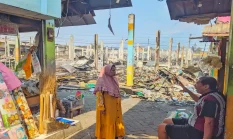 Pasar Desa Kepulungan Pasuruan Masih Berasap Usai Kebakaran, 300 Kios dan Lapak Hangus
