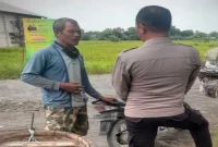 Patroli dialogis Polsek Tikung di wilayah Kecamatan Tikung, Selasa (1/9/2026). (Dok HO/RadarBangsa.co.id)