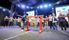 Wakil Bupati Pasuruan Shobih Asrori membuka Pekan Raya Pasuruan 2026 di Kabupaten Pasuruan, Senin (21/9/2026). (Dok. Ho/RadarBangsa.co.id)