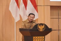 Bupati Lamongan Yuhronur Efendi dalam Rapat Paripurna DPRD Kabupaten Lamongan yang membahas Perubahan APBD 2026, Senin (21/9). (Dok. Ho/RadarBangsa.co.id)