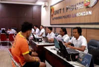 Polres Lamongan mengungkap kasus pengeroyokan di Jalan Raya Karanggeneng, Kabupaten Lamongan. (Dok. Ho/RadarBangsa.co.id)