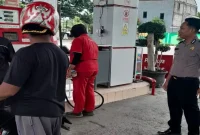 Petugas Polsek Tikung saat melaksanakan Patroli Kota Presisi di sejumlah objek vital wilayah Tikung, Lamongan, Senin (21/9/2026). (Dok. Ho/RadarBangsa.co.id)