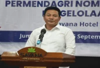 Bupati Sidoarjo Subandi saat membuka Bimtek Peningkatan Kapasitas Kepala Desa dan BPD se-Kecamatan Sedati di Savana Hotel Malang, Jumat (25/9/2026). (Dok. Ho/RadarBangsa.co.id)