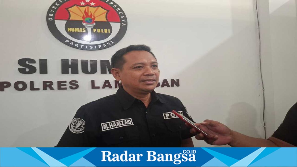 Kasi Humas Polres Lamongan, Ipda M. Hamzaid saat beri keterangan kepada awak media. (Istimewa).
