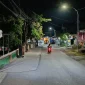 Penerangan Jalan Umum (PJU) fiber di ruas jalan Desa Ngerong, Kecamatan Gempol, Kabupaten Pasuruan, yang telah rampung dipasang sebanyak 46 titik. (Dok. Ho/RadarBangsa.co.id)