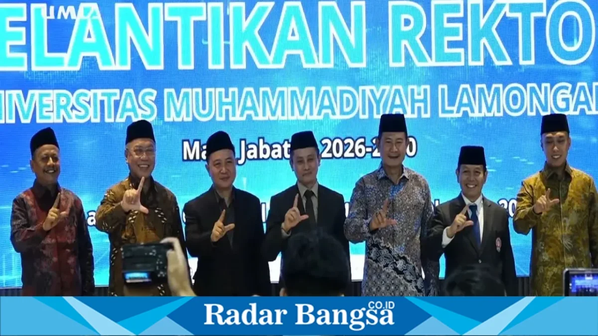 Prof. Abdul Aziz Alimul Hidayat saat pelantikan sebagai Rektor UMLA periode 2026–2030 di Hall Lantai 10 Gedung UMLA, Sabtu (17/10/2026). (Dok. Ho/RadarBangsa.co.id)