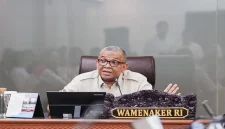 Wakil Menteri Ketenagakerjaan Afriansyah Noor menerima audiensi perwakilan FSPGI di Kantor Kemnaker, Jakarta, Kamis (29/10/2026). (Dok. Ho/RadarBangsa.co.id)