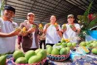 Sekda Kabupaten Pasuruan Yudha Triwidya Sasongko saat membuka Agrofest 2026 di Universitas Yudharta Pasuruan, Kamis (29/10/2026). (Dok. Humas Pemkab Pasuruan/RadarBangsa.co.id)