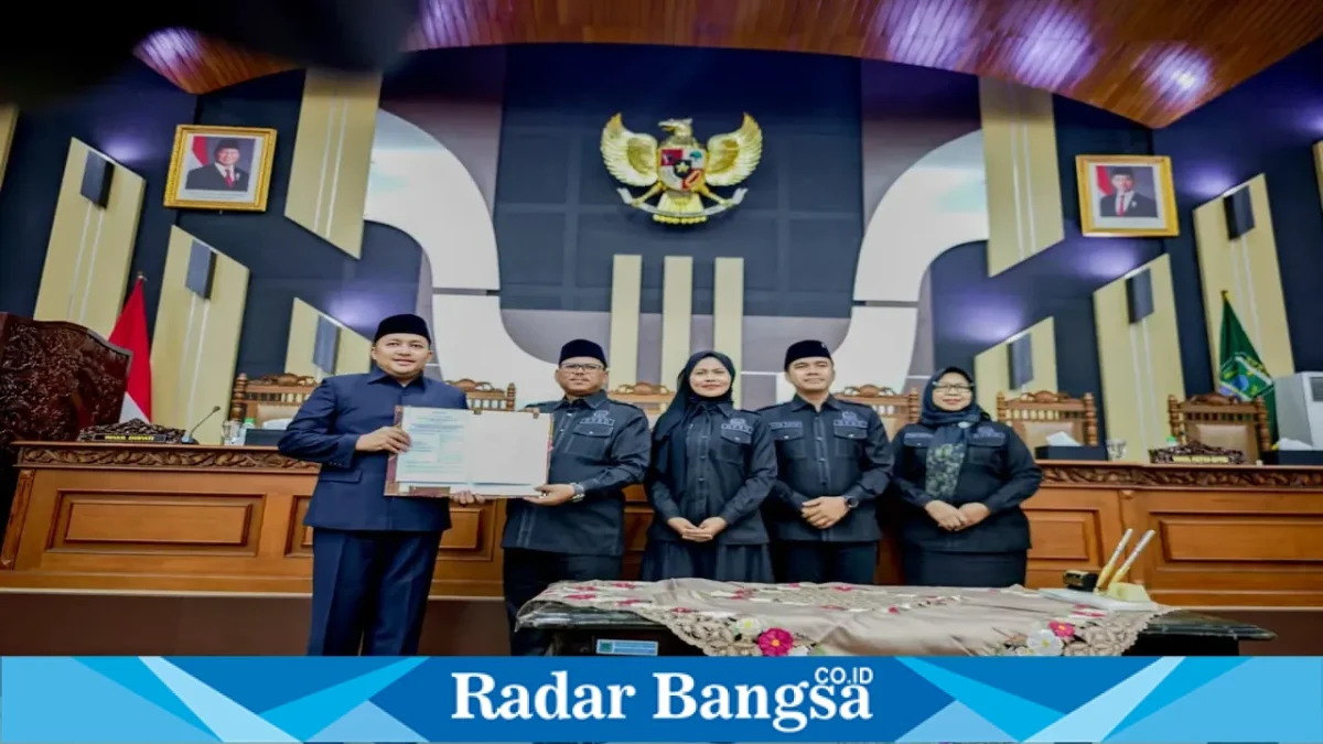 Rapat paripurna DPRD Kabupaten Pasuruan dalam pembahasan regulasi daerah. (Foto: Ho/RadarBangsa.co.id).