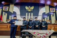 Rapat paripurna DPRD Kabupaten Pasuruan dalam pembahasan regulasi daerah. (Foto: Ho/RadarBangsa.co.id).
