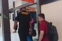 Korban didampingi orang tua dan tim kuasa hukum saat menjalani pemeriksaan di Mapolres Lamongan, Jumat (30/10/2026). (Dok. Ho/RadarBangsa.co.id)